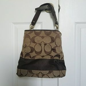 Authentic Coach shoulder bag